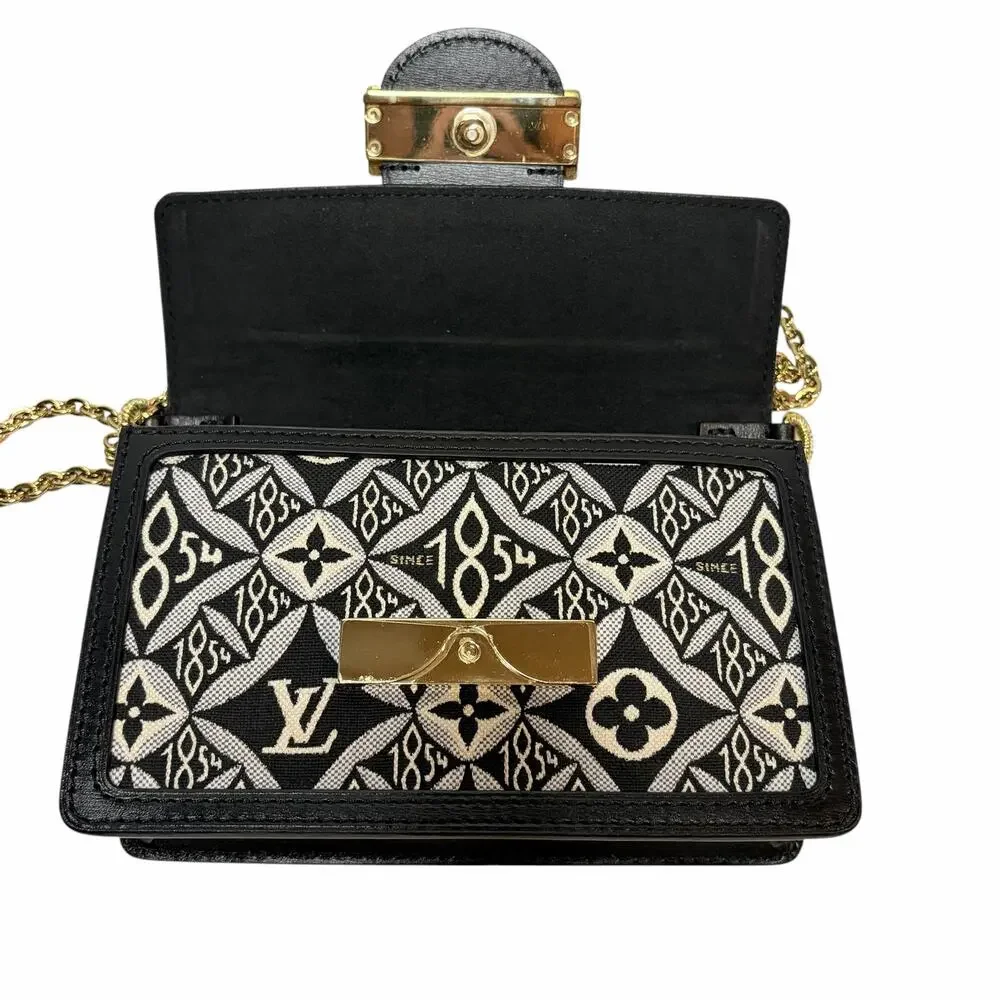 Louis Vuitton louis vuitton